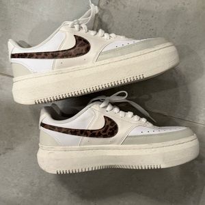 Nike Court Vision Alta